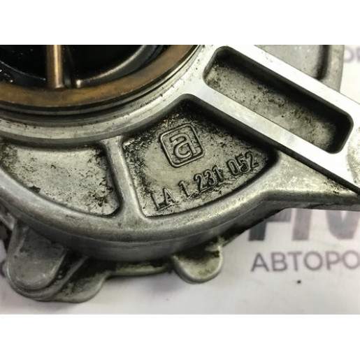 Вакуумный насос Mercedes-Benz E-Class 211 2.2 CDI 2002-2009 LA1231052